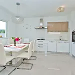 Blazen Villa Bogomolje