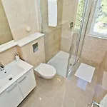 Blazen Villa *